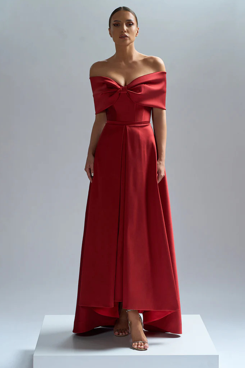 10 Evening Gowns Ladies Should Own