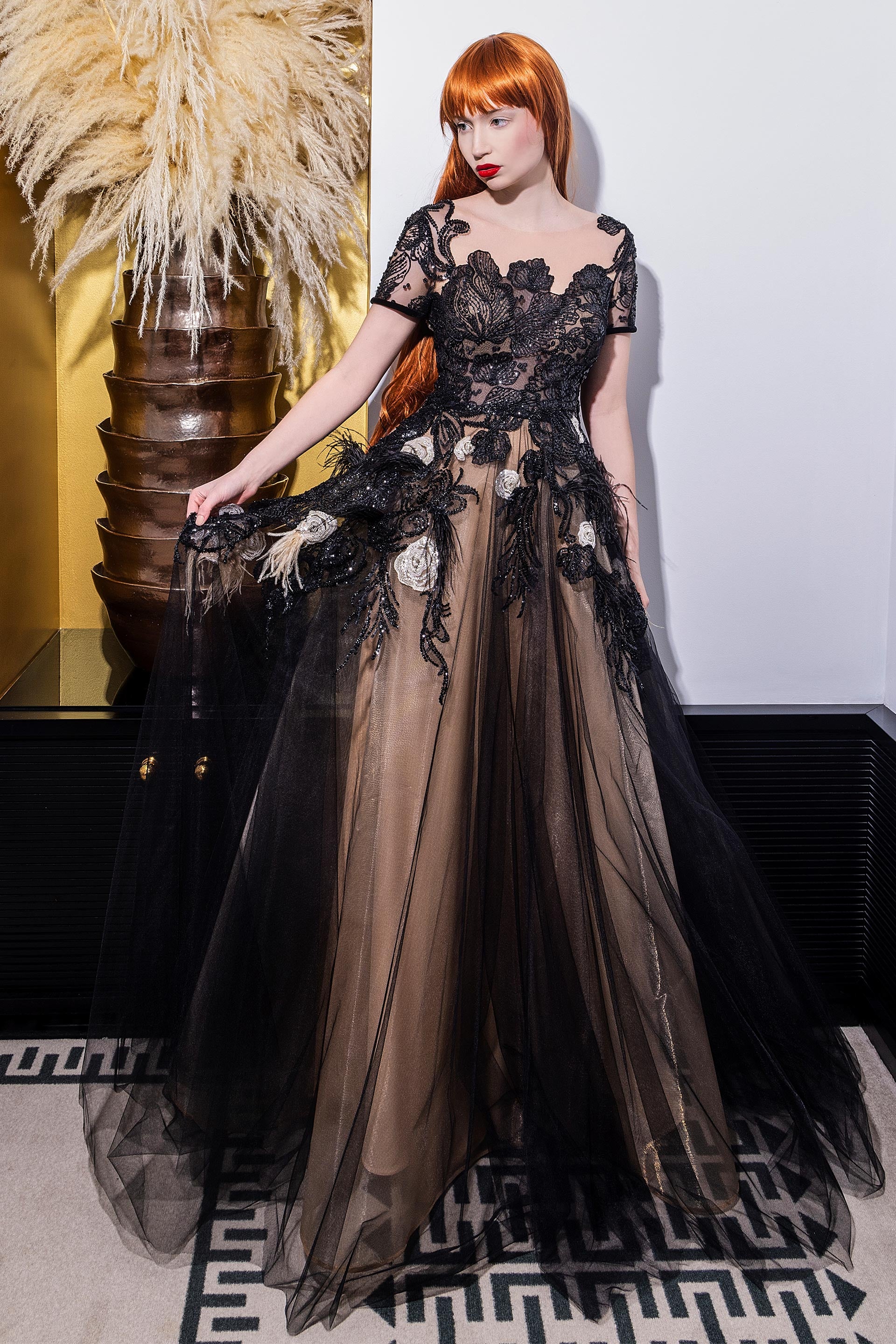Tulle and embroidery evening dress with hand-sewn applications CA1426