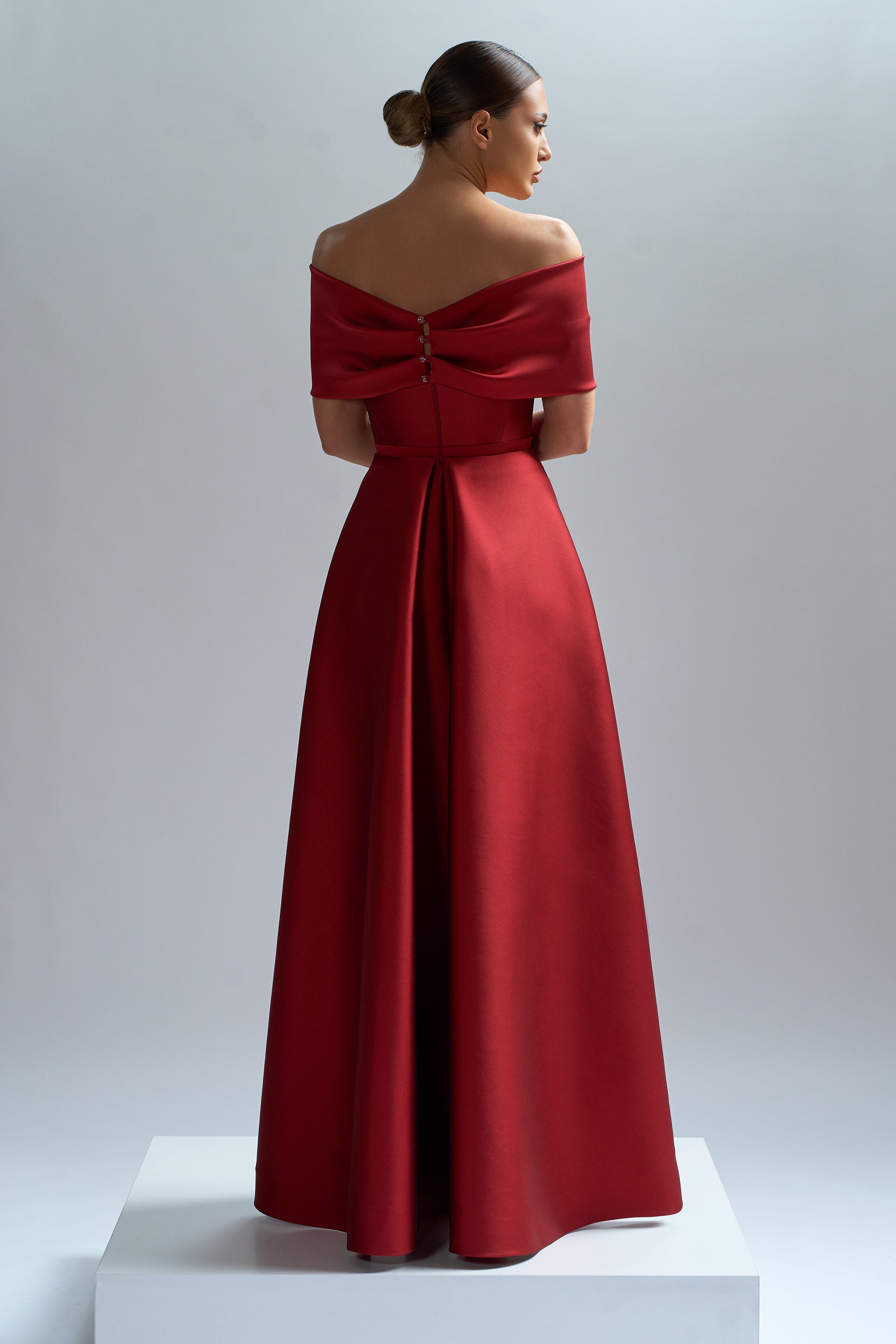 Long evening dress made of Italian elastic taffeta Rhea CA74