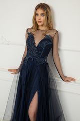 Long evening dress with lace with hand-sewn applications and 100% polyamide tulle SKA1004